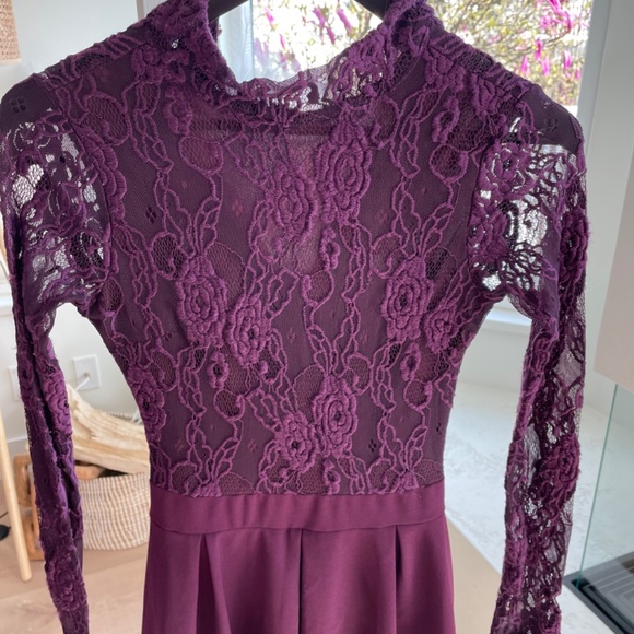 Dress - Picture 2 of 2